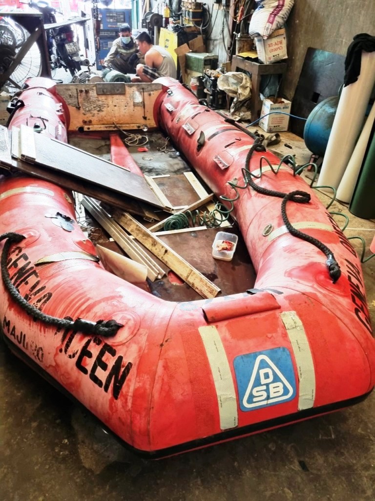 REPAIR INFLATABLE RESCUE BOAT IN VIETNAM
